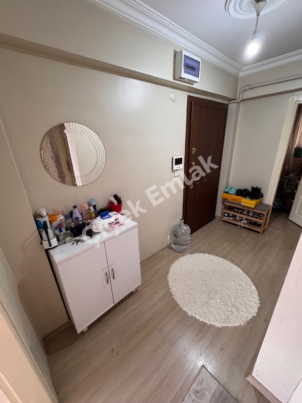 Yeşilpınar'da 3+1 Arakat Satılık Daire