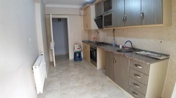 Şirinyer İzbana Yürüme Mesafesinde Asansör D.gaz Kombi 3+1 140 M2.