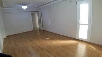 Şirinyer İzbana Yürüme Mesafesinde Asansör D.gaz Kombi 3+1 140 M2.