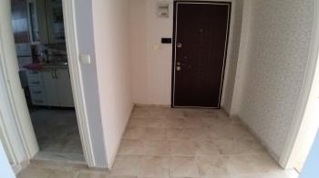 Şirinyer İzbana Yürüme Mesafesinde Asansör D.gaz Kombi 3+1 140 M2.