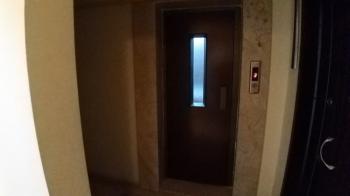 Şirinyer İzbana Yürüme Mesafesinde Asansör D.gaz Kombi 3+1 140 M2.