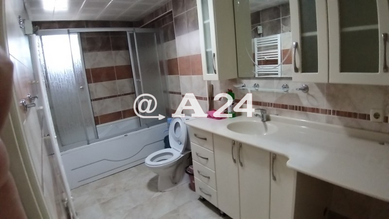 Şirinyer İzbana Yürüme Mesafesinde Asansör D.gaz Kombi 3+1 140 M2.