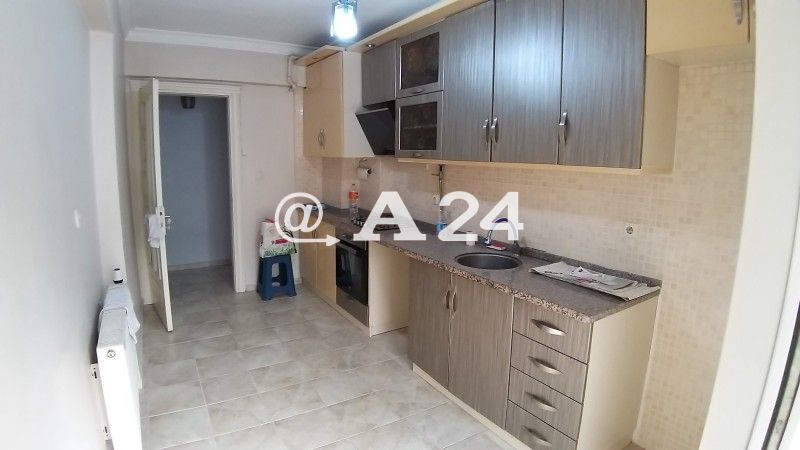 Şirinyer İzbana Yürüme Mesafesinde Asansör D.gaz Kombi 3+1 140 M2.