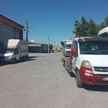 AFYON ÜÇOK EMLAKTAN 2. KÜÇÜK SANAYİ SİT SATILIK 180M² DÜKKAN