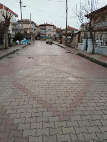 AFYON ÜÇOK EMLAKTAN VEYSEL KARANİ MAH SATILIK 2+1 DAİRE