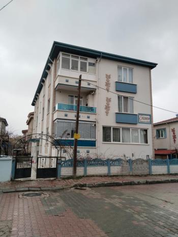 AFYON ÜÇOK EMLAKTAN VEYSEL KARANİ MAH SATILIK 2+1 DAİRE