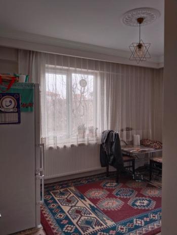AFYON ÜÇOK EMLAKTAN VEYSEL KARANİ MAH SATILIK 2+1 DAİRE