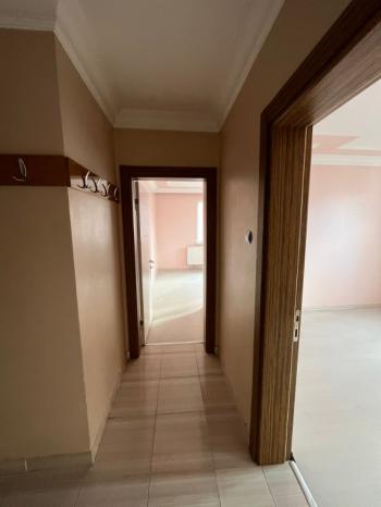 AFYON ÜÇOK EMLAKTAN FATİH MAH TEMİZ BAKIMLI 4+1 KİRALIK DAİRE 