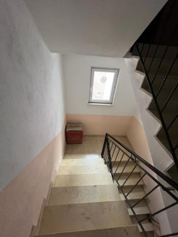 AFYON ÜÇOK EMLAKTAN FATİH MAH TEMİZ BAKIMLI 4+1 KİRALIK DAİRE 