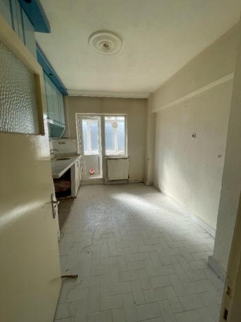 AFYON ÜÇOK EMLAKTAN MARAŞEL MAH SATILIK 3+1 DAİRE