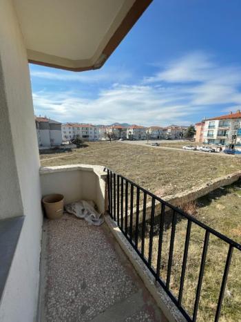 AFYON ÜÇOK EMLAKTAN MARAŞEL MAH SATILIK 3+1 DAİRE
