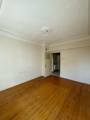 AFYON ÜÇOK EMLAKTAN MARAŞEL MAH SATILIK 3+1 DAİRE