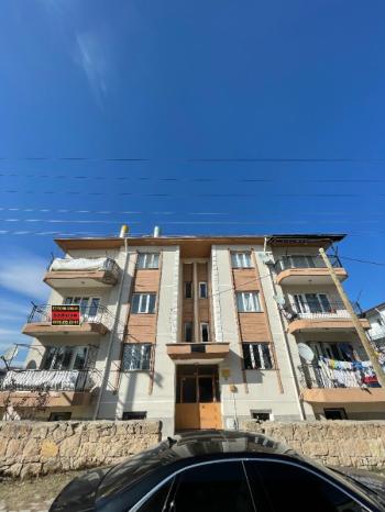 AFYON ÜÇOK EMLAKTAN MARAŞEL MAH SATILIK 3+1 DAİRE