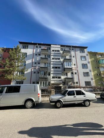 AFYON ÜÇOK EMLAKTAN HARBİŞ GAZİ MAH KİRALIK 3+1 DAİRE