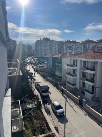 AFYON ÜÇOK EMLAKTAN HARBİŞ GAZİ MAH KİRALIK 3+1 DAİRE