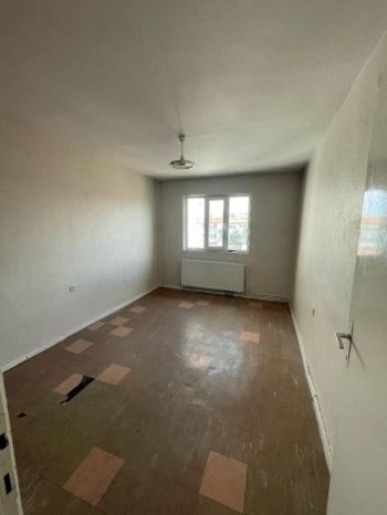 AFYON ÜÇOK EMLAKTAN HARBİŞ GAZİ MAH KİRALIK 3+1 DAİRE