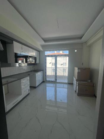 AFYON ÜÇOK EMLAKTAN KANLICA MAH SATILIK 3+1 SIFIR LÜKS DAİRELER