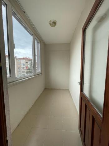 AFYON ÜÇOK EMLAKTAN MAREŞAL DE SATILIK 2+1 DAİRE