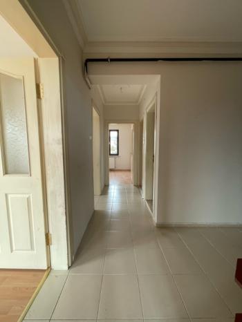 AFYON ÜÇOK EMLAKTAN MAREŞAL DE SATILIK 2+1 DAİRE