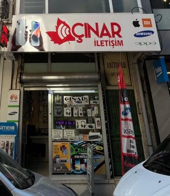 AFYON ÜÇOK EMLAKTAN ÇARŞI MERKEZDE DEVREN KİRALIK 80M² GSM DÜKKANI