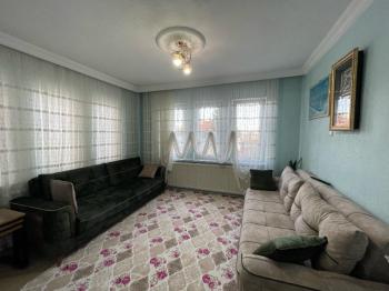 AFYON ÜÇOK EMLAKTAN HARBİŞ GAZİ  MAH. SATILIK BAKIMLI ARAKAT 3+1 DAİRE