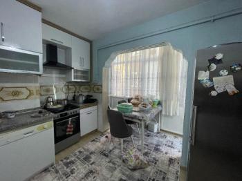 AFYON ÜÇOK EMLAKTAN HARBİŞ GAZİ  MAH. SATILIK BAKIMLI ARAKAT 3+1 DAİRE