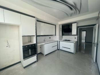 AFYON ÜÇOK EMLAKTAN MAREŞAL MAH DA SATILIK 3+1 SIFIR LÜKS DAİRE