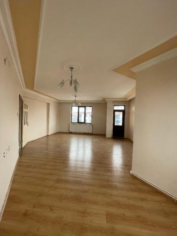 AFYON ÜÇOK EMLAKTAN KANLICA MAH. KİRALIK 3+1 DAİRE