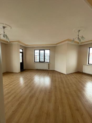 AFYON ÜÇOK EMLAKTAN KANLICA MAH. KİRALIK 3+1 DAİRE