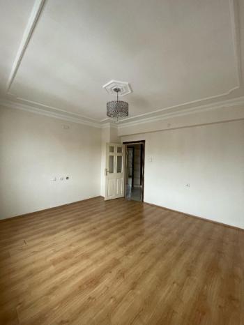 AFYON ÜÇOK EMLAKTAN KANLICA MAH. KİRALIK 3+1 DAİRE