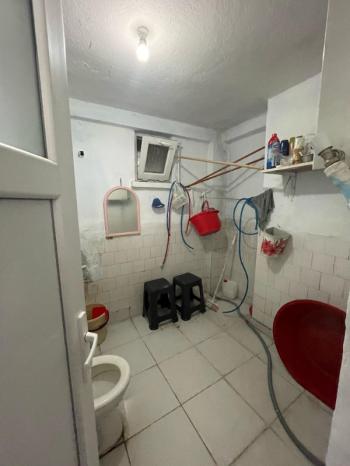 AFYON ÜÇOK EMLAKTAN KURTULUŞ CADDESİNDE SATILIK 2+1 TEMİZ BAKIMLI DAİRE