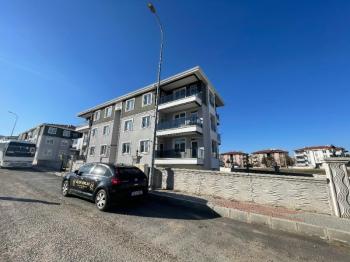 AFYON ÜÇOK EMLAKTAN KANLICA MAH SATILIK ARAKAT 3+1 DAİRE