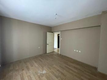 AFYON ÜÇOK EMLAKTAN DÖRTYOL MAH İNAZ DEPREM EVLERİNDE SATILIK 2+1 DAİRE