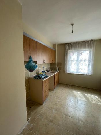 AFYON ÜÇOK EMLAKTAN DÖRTYOL MAH İNAZ DEPREM EVLERİNDE SATILIK 2+1 DAİRE