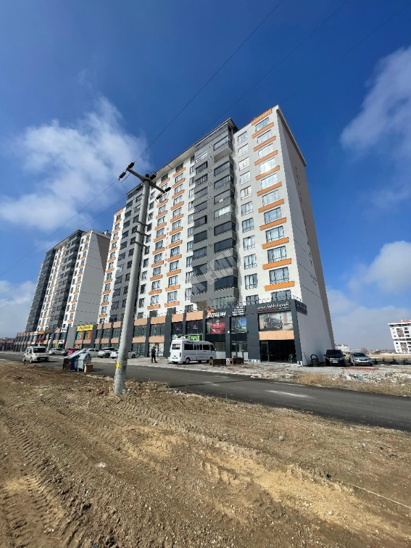 AFYON ÜÇOK EMLAKTAN ERKMEN CUMHURİYET MAH SATILIK 4+1 DAİRE