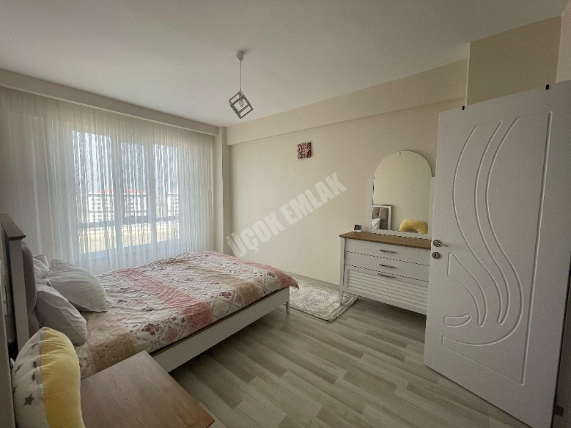 AFYON ÜÇOK EMLAKTAN ERKMEN CUMHURİYET MAH SATILIK 4+1 DAİRE