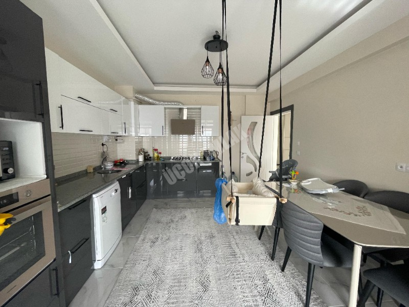 AFYON ÜÇOK EMLAKTAN ERKMEN CUMHURİYET MAH SATILIK 4+1 DAİRE