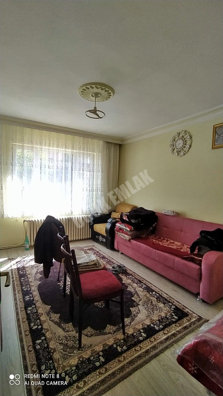 AFYON ÜÇOK EMLAKTAN HARBİŞ GAZİ MAH SATILIK 3+1 DAİRE