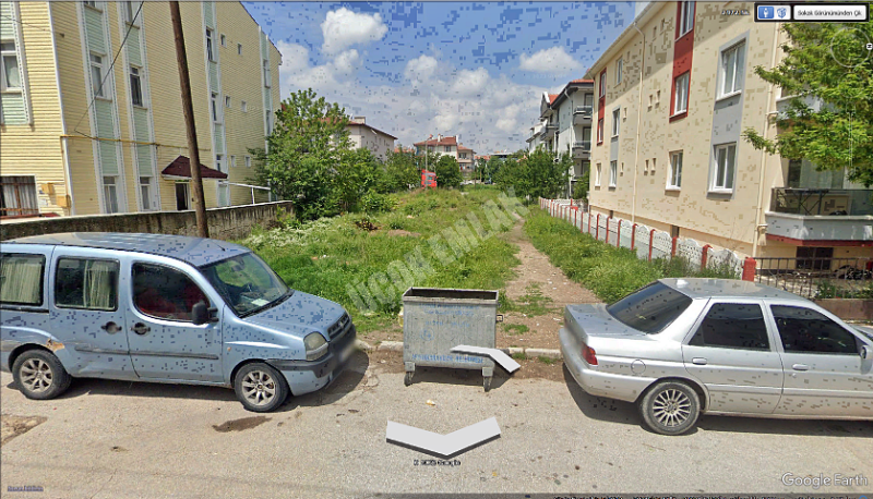 AFYON ÜÇOK EMLAKTAN HOCA AHMET YESEVİ MAH SATILIK 425M² ARSA