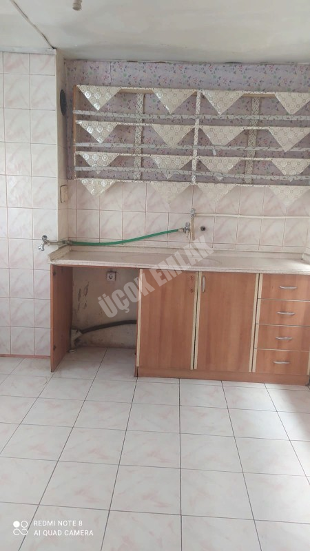 AFYON ÜÇOK EMLAKTAN TAŞPINAR MAH KİRALIK 2+1 DAİRE
