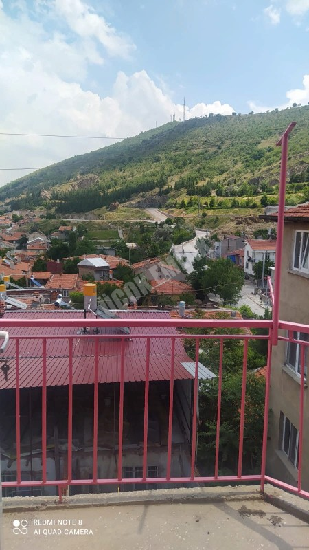AFYON ÜÇOK EMLAKTAN TAŞPINAR MAH KİRALIK 2+1 DAİRE