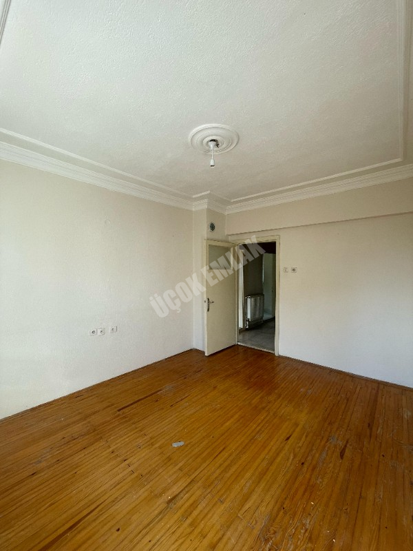 AFYON ÜÇOK EMLAKTAN MARAŞEL MAH SATILIK 3+1 DAİRE