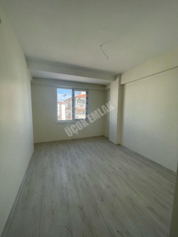 AFYON ÜÇOK EMLAKTAN KANLICA MAH SATILIK 3+1 SIFIR LÜKS DAİRELER