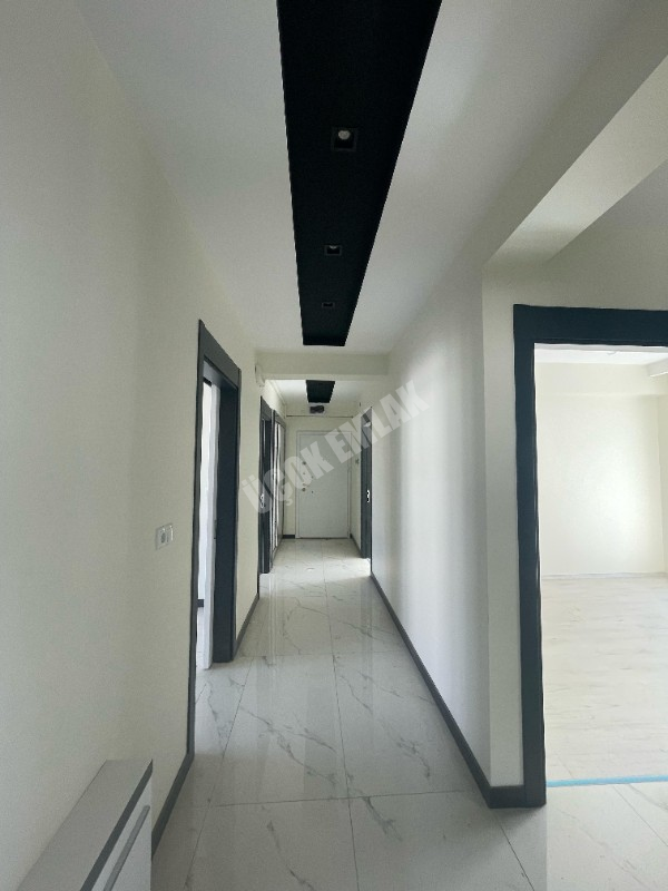 AFYON ÜÇOK EMLAKTAN KANLICA MAH SATILIK 3+1 SIFIR LÜKS DAİRELER