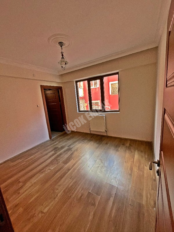 AFYON ÜÇOK EMLAKTAN HARBİŞ KOCATEPE MAHALLESİNDE SATILIK 4+1 DAİRE 