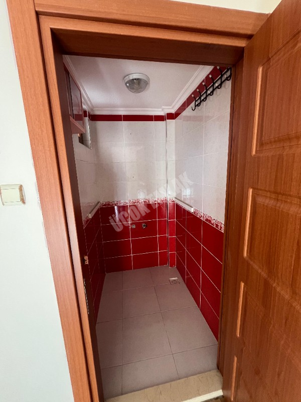 AFYON ÜÇOK EMLAKTAN HARBİŞ KOCATEPE MAHALLESİNDE SATILIK 4+1 DAİRE 