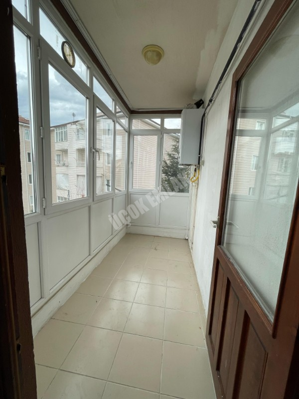AFYON ÜÇOK EMLAKTAN MAREŞAL DE SATILIK 2+1 DAİRE