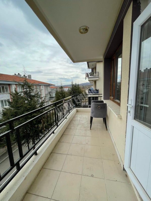 AFYON ÜÇOK EMLAKTAN MAREŞAL DE SATILIK 2+1 DAİRE