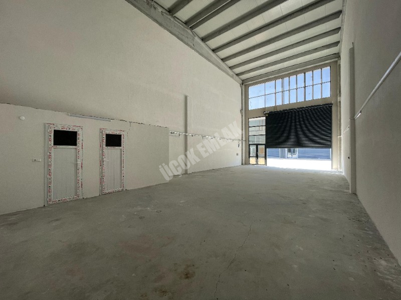 AFYON ÜÇOK EMLAKTAN BATTALGAZİ MAH SATILIK 140M² DÜKKANLAR