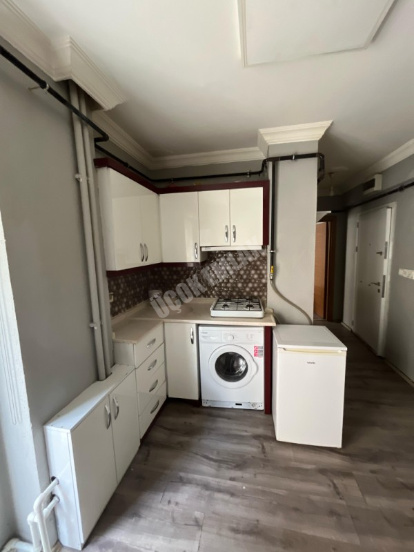 AFYON ÜÇOK EMLAKTAN ERENLER MAH 1+1 SATILIK DAİRE 